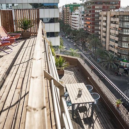 Apartamentos Alfonso X อาลิกันเต ภายนอก รูปภาพ
