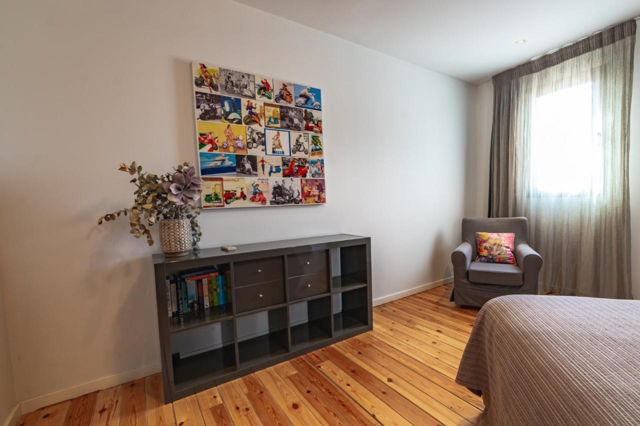 Apartamentos Alfonso X อาลิกันเต ภายนอก รูปภาพ